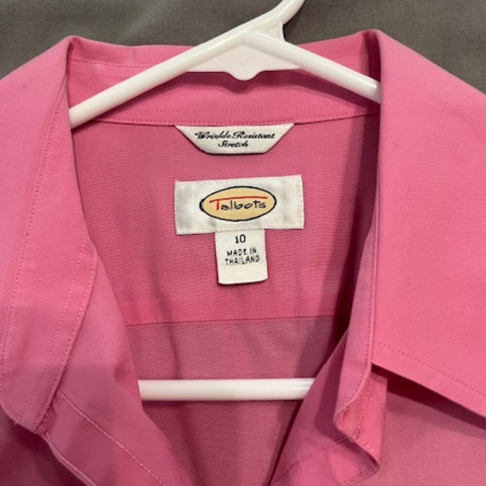 Talbots Tailored Buttondown Ladies Shirt - Picture 2 of 3